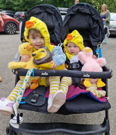 How lovely are these Ducklings?! Elle and Lottie came along to see all the Business and Duckling Race ducks.